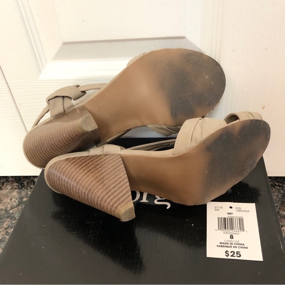 George Shoes Beige Open-Toe Heels/Sandals - Picture 8 of 10